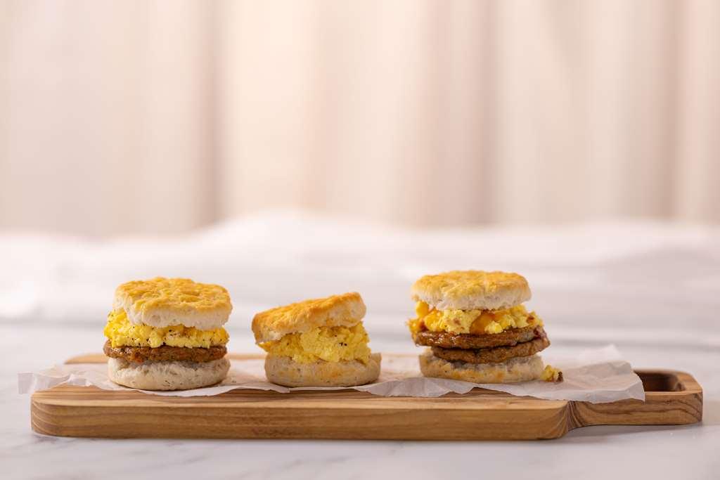 Troy Inn & Suites レストラン 写真
